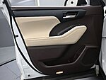 Used 2022 TOYOTA HIGHLANDER XLE in GREENVILLE, SOUTH CAROLINA (Photo 15)