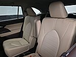 Used 2022 TOYOTA HIGHLANDER XLE in GREENVILLE, SOUTH CAROLINA (Photo 17)