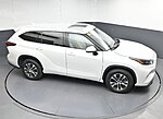 Used 2022 TOYOTA HIGHLANDER XLE in GREENVILLE, SOUTH CAROLINA (Photo 33)