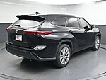 Used 2023 TOYOTA HIGHLANDER L in GREENVILLE, SOUTH CAROLINA (Photo 7)
