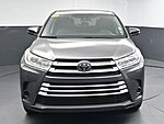 Used 2019 TOYOTA HIGHLANDER LE in GREENVILLE, SOUTH CAROLINA (Photo 2)
