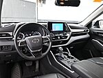 Used 2024 TOYOTA HIGHLANDER XLE in GREENVILLE, SOUTH CAROLINA (Photo 19)