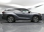 Used 2024 TOYOTA HIGHLANDER XLE in GREENVILLE, SOUTH CAROLINA (Photo 26)