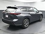 Used 2024 TOYOTA HIGHLANDER XLE in GREENVILLE, SOUTH CAROLINA (Photo 7)