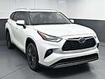 Used 2023 TOYOTA HIGHLANDER HYBRID PLATINUM in GREENVILLE, SOUTH CAROLINA (Photo 2)