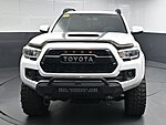 Used 2016 TOYOTA TACOMA TRD SPORT in GREENVILLE, SOUTH CAROLINA (Photo 2)