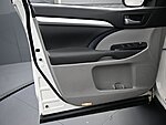 Used 2015 TOYOTA HIGHLANDER XLE in GREENVILLE, SOUTH CAROLINA (Photo 15)