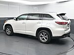 Used 2015 TOYOTA HIGHLANDER XLE in GREENVILLE, SOUTH CAROLINA (Photo 5)