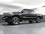 Used 2017 TOYOTA TACOMA TRD SPORT in GREENVILLE, SOUTH CAROLINA (Photo 25)
