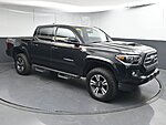 Used 2017 TOYOTA TACOMA TRD SPORT in GREENVILLE, SOUTH CAROLINA (Photo 5)