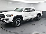 Used 2018 TOYOTA TACOMA TRD OFF-ROAD in GREENVILLE, SOUTH CAROLINA (Photo 3)