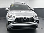 Used 2022 TOYOTA HIGHLANDER XLE in GREENVILLE, SOUTH CAROLINA (Photo 2)