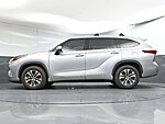 Used 2022 TOYOTA HIGHLANDER XLE in GREENVILLE, SOUTH CAROLINA (Photo 29)
