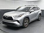 Used 2022 TOYOTA HIGHLANDER XLE in GREENVILLE, SOUTH CAROLINA (Photo 3)