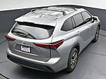 Used 2022 TOYOTA HIGHLANDER XLE in GREENVILLE, SOUTH CAROLINA (Photo 34)