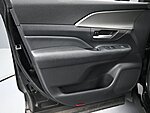 Used 2024 TOYOTA GRAND HIGHLANDER XLE in GREENVILLE, SOUTH CAROLINA (Photo 15)