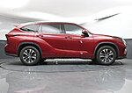 Used 2022 TOYOTA HIGHLANDER XLE in GREENVILLE, SOUTH CAROLINA (Photo 25)