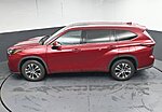 Used 2022 TOYOTA HIGHLANDER XLE in GREENVILLE, SOUTH CAROLINA (Photo 37)
