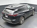 Used 2021 TOYOTA HIGHLANDER PLATINUM in GREENVILLE, SOUTH CAROLINA (Photo 33)