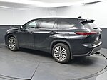 Used 2021 TOYOTA HIGHLANDER PLATINUM in GREENVILLE, SOUTH CAROLINA (Photo 5)