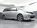 Used 2017 TOYOTA SIENNA SE PREMIUM in GREENVILLE, SOUTH CAROLINA (Photo 24)