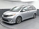 Used 2017 TOYOTA SIENNA SE PREMIUM in GREENVILLE, SOUTH CAROLINA (Photo 3)