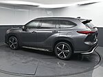 Used 2021 TOYOTA HIGHLANDER XSE in GREENVILLE, SOUTH CAROLINA (Photo 5)