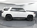 Used 2016 TOYOTA 4RUNNER SR5 in GREENVILLE, SOUTH CAROLINA (Photo 8)