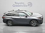 Used 2021 TOYOTA HIGHLANDER XLE in GREENVILLE, SOUTH CAROLINA (Photo 17)