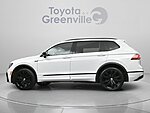 Used 2021 Volkswagen Tiguan 2.0T SE R-LINE BLACK in GREENVILLE, SOUTH CAROLINA (Photo 5)