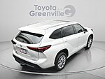 Used 2023 TOYOTA HIGHLANDER L in GREENVILLE, SOUTH CAROLINA (Photo 14)