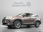 Used 2019 TOYOTA HIGHLANDER XLE in GREENVILLE, SOUTH CAROLINA (Photo 2)