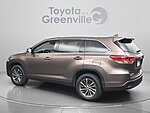 Used 2019 TOYOTA HIGHLANDER XLE in GREENVILLE, SOUTH CAROLINA (Photo 6)