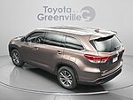 Used 2019 TOYOTA HIGHLANDER XLE in GREENVILLE, SOUTH CAROLINA (Photo 8)