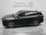 Used 2021 TOYOTA HIGHLANDER XLE in GREENVILLE, SOUTH CAROLINA (Photo 2)