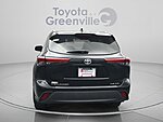 Used 2021 TOYOTA HIGHLANDER XLE in GREENVILLE, SOUTH CAROLINA (Photo 9)