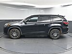 Used 2018 TOYOTA HIGHLANDER SE in GREENVILLE, SOUTH CAROLINA (Photo 4)