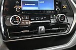 Used 2022 TOYOTA HIGHLANDER XLE in GREENVILLE, SOUTH CAROLINA (Photo 29)