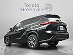 Used 2022 TOYOTA HIGHLANDER XLE in GREENVILLE, SOUTH CAROLINA (Photo 6)