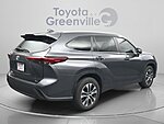 Used 2023 TOYOTA HIGHLANDER XLE in GREENVILLE, SOUTH CAROLINA (Photo 12)