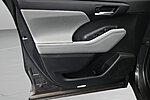 Used 2023 TOYOTA HIGHLANDER XLE in GREENVILLE, SOUTH CAROLINA (Photo 30)