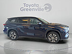 Used 2025 TOYOTA HIGHLANDER XLE in GREENVILLE, SOUTH CAROLINA (Photo 6)