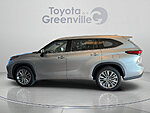 Used 2022 TOYOTA HIGHLANDER PLATINUM in GREENVILLE, SOUTH CAROLINA (Photo 2)