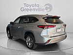 Used 2022 TOYOTA HIGHLANDER PLATINUM in GREENVILLE, SOUTH CAROLINA (Photo 3)