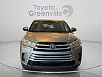 Used 2017 TOYOTA HIGHLANDER LE in GREENVILLE, SOUTH CAROLINA (Photo 8)