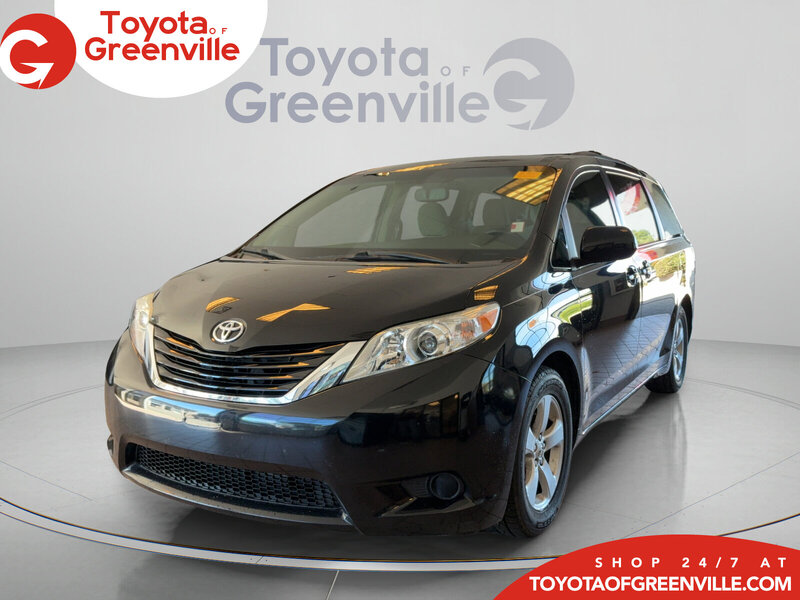 Used 2017 TOYOTA SIENNA LE AUTO ACCESS SEAT in GREENVILLE, SOUTH CAROLINA