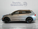 Used 2022 Volkswagen Tiguan SE R-LINE BLACK in GREENVILLE, SOUTH CAROLINA (Photo 2)