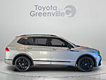 Used 2022 Volkswagen Tiguan SE R-LINE BLACK in GREENVILLE, SOUTH CAROLINA (Photo 6)