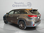 Used 2017 TOYOTA HIGHLANDER XLE in GREENVILLE, SOUTH CAROLINA (Photo 3)