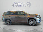 Used 2017 TOYOTA HIGHLANDER XLE in GREENVILLE, SOUTH CAROLINA (Photo 6)